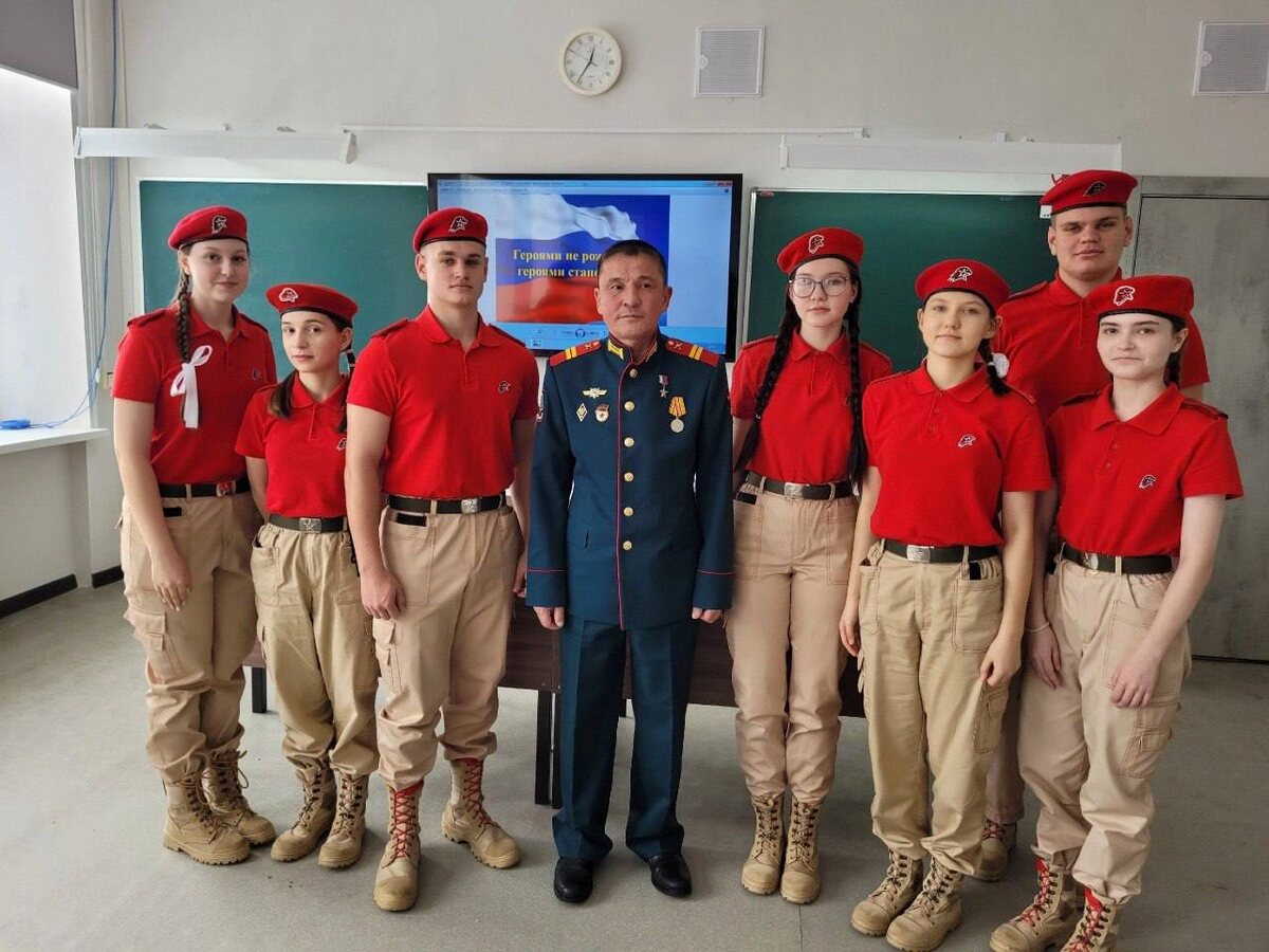    Звание Героя России с начала СВО присвоено семерым оренбуржцам Белов Михаил Александрович