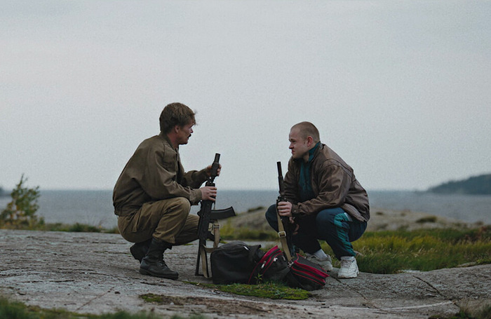    кадр из сериала «Лихие»