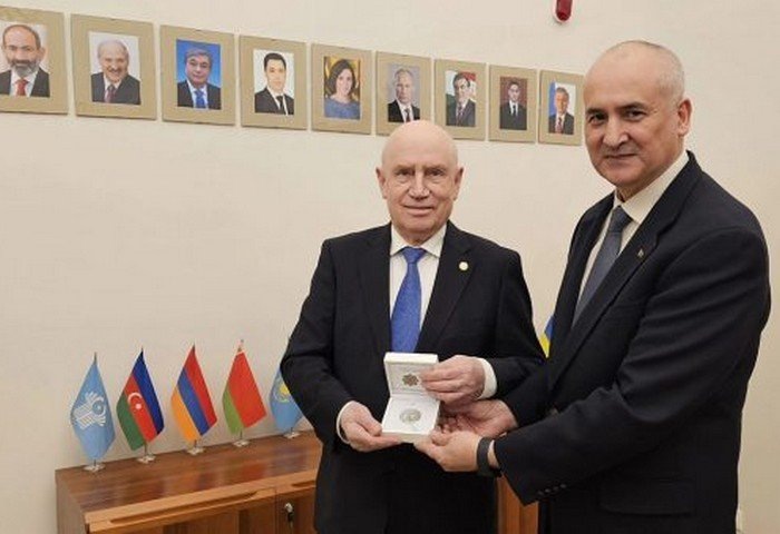 Генеральный секретарь СНГ Сергей Лебедев и Посол Туркменистана в России Эсен Айдогдыев, 6 ноября, 2024 г., Москва, Россия