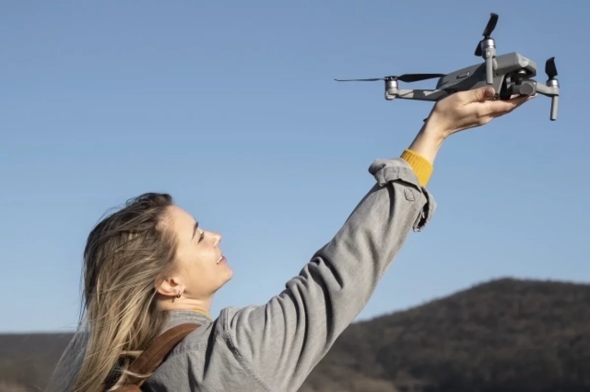    Для безопасности.