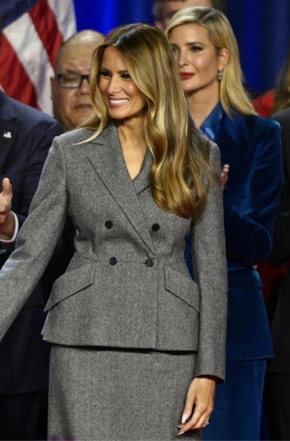 Мелания в костюме от DiOR и Иванка Трамп в 2024