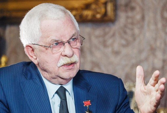    Александр Руцкой