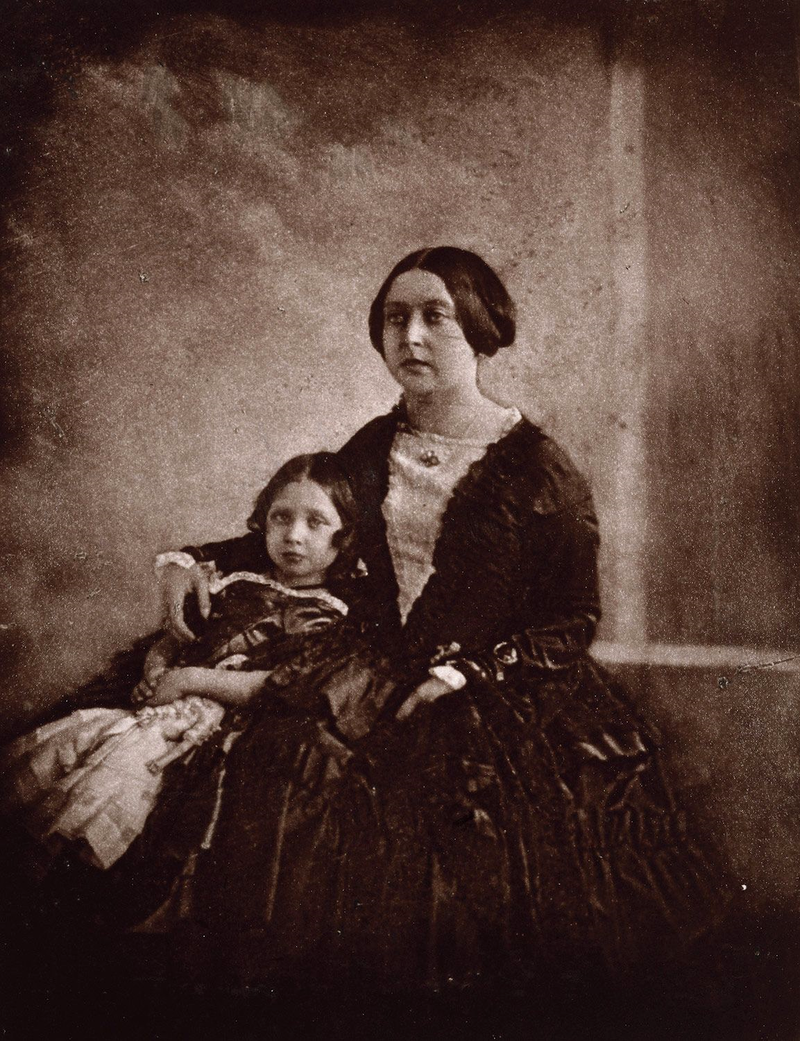 Королева Виктория с принцессой, ок. 1844–1845 годов