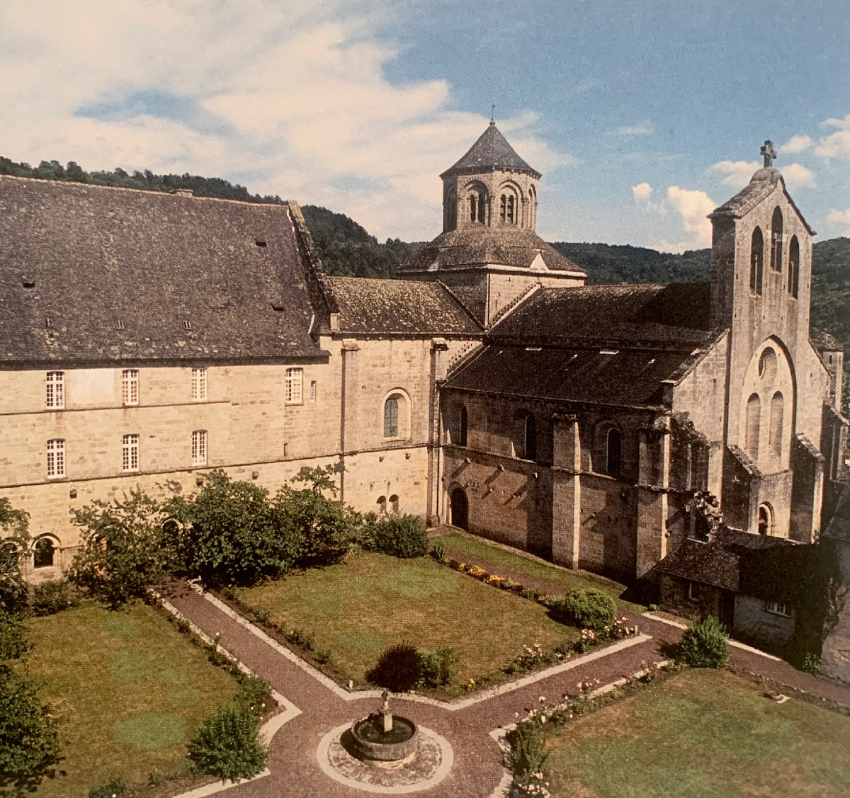 Монастырь в Обазине