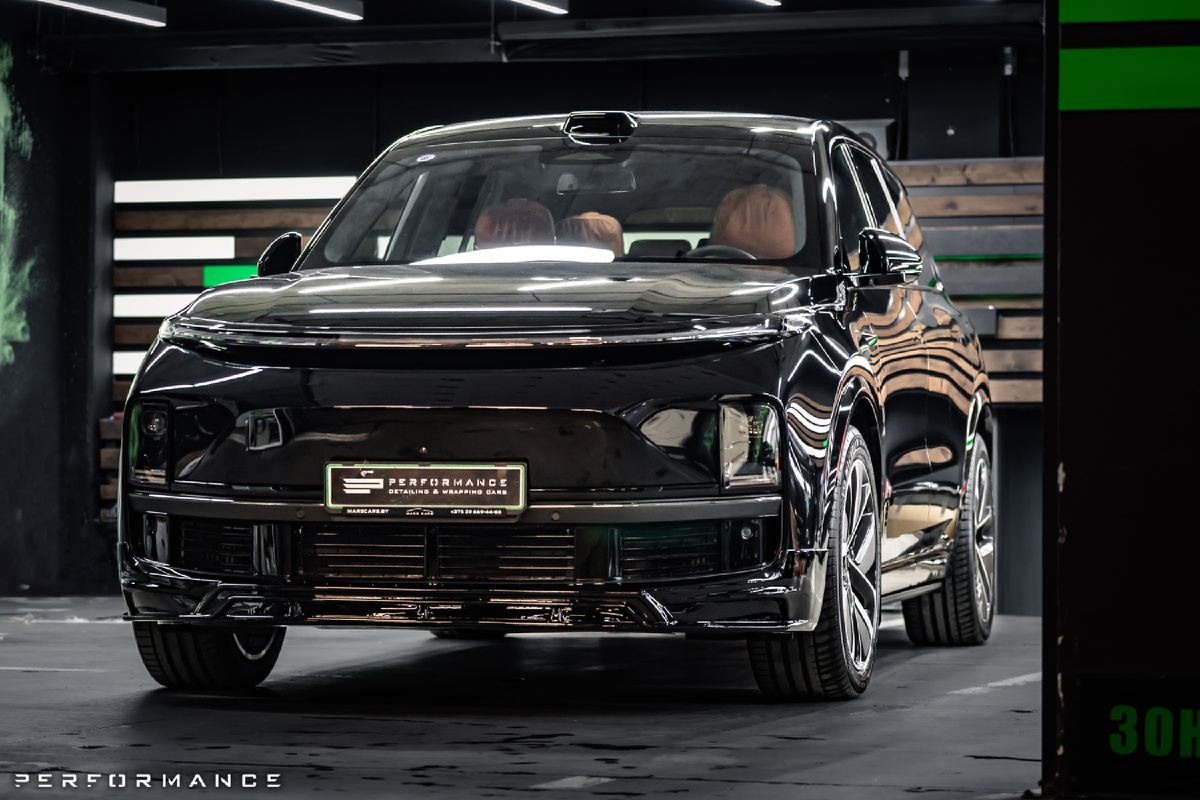 LiXiang L9 бронирование лобового стекла и полная оклейка в защитную пленку 