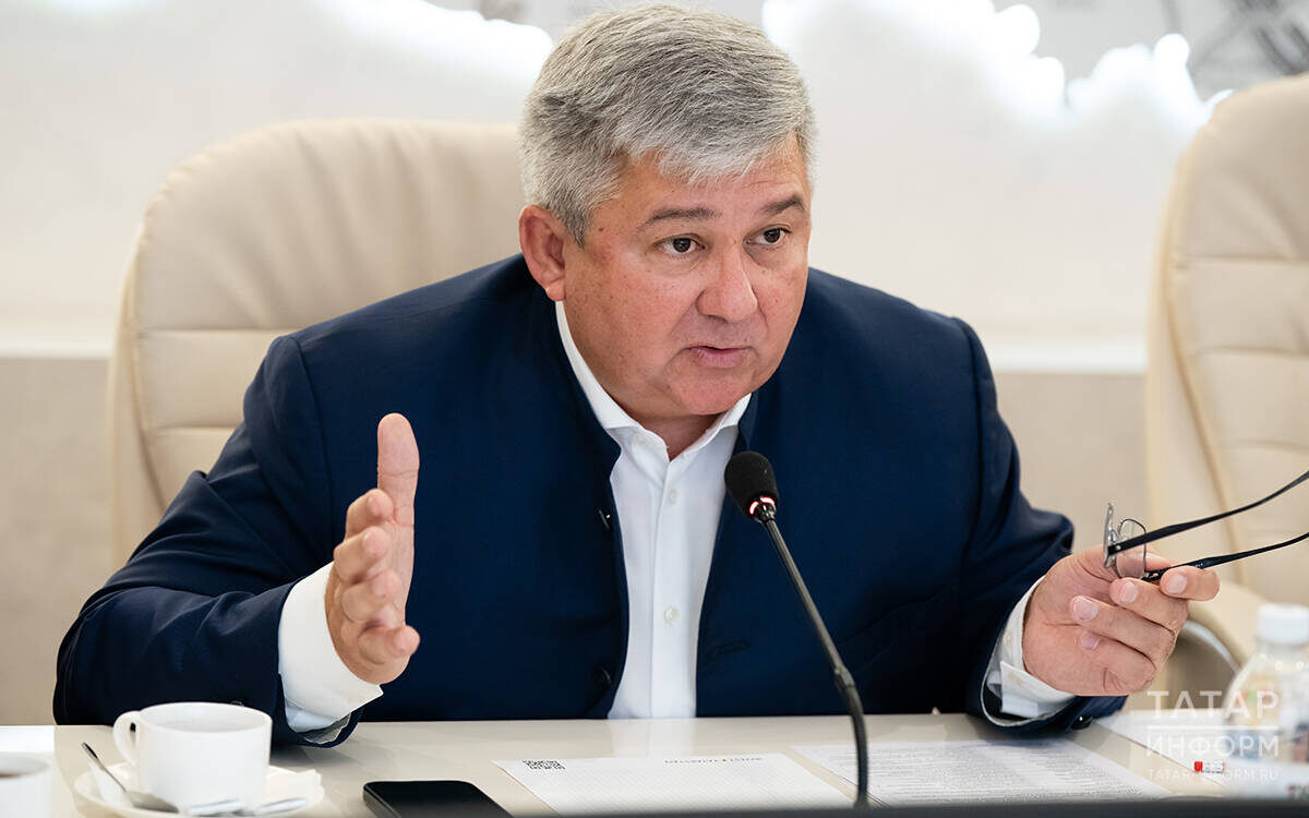 В районе проживают 170 тыс. человек, в Зеленодольске прописаны 100 тыс. человек, но на деле, считает Михаил Афанасьев, кратно больше. Фото: © Салават Камалетдинов / «Татар-информ»