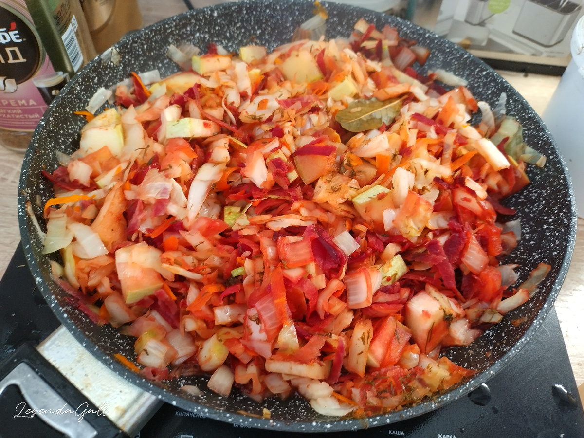 Это еще не готово, после тушения чуть меньше стало