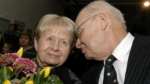 Александра Пахмутова и Николай Добронравов. Фото: iz.ru