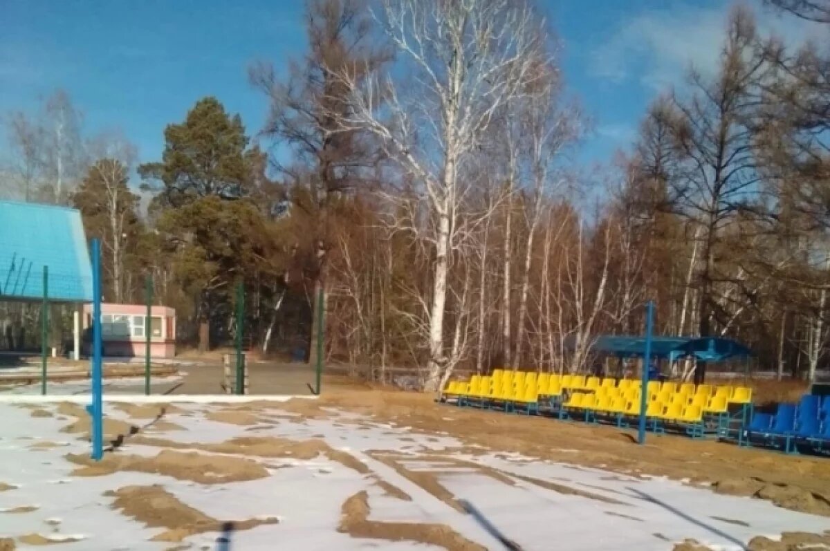    5 волейбольных площадок отремонтировали за 3,1 млн рублей на «Алханае»