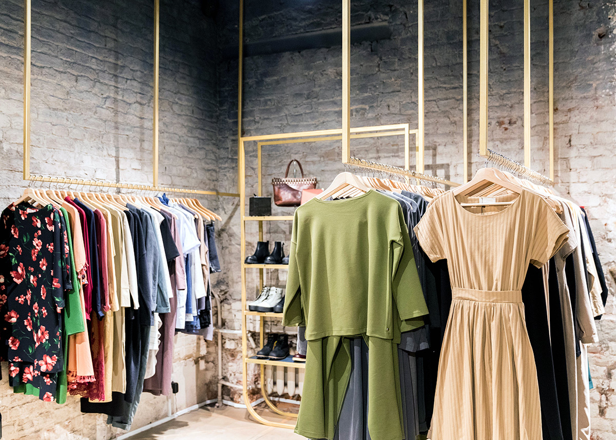    На стоимость одежды влияет много факторов. Источник: Shutterstock