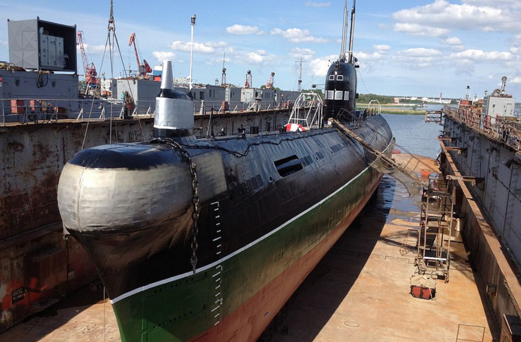 Советская подводная лодка проекта 641 (Б-413)