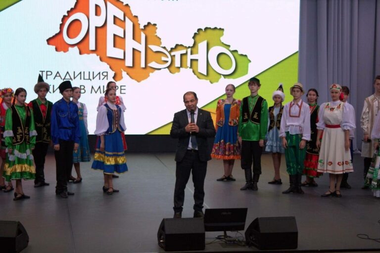    В Оренбуржье прошел восьмой региональный форум «Оренэтно» Кристина Просвиркина