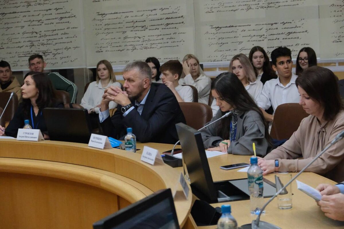  📷    В Оренбуржье прошел восьмой региональный форум «Оренэтно» Кристина Просвиркина