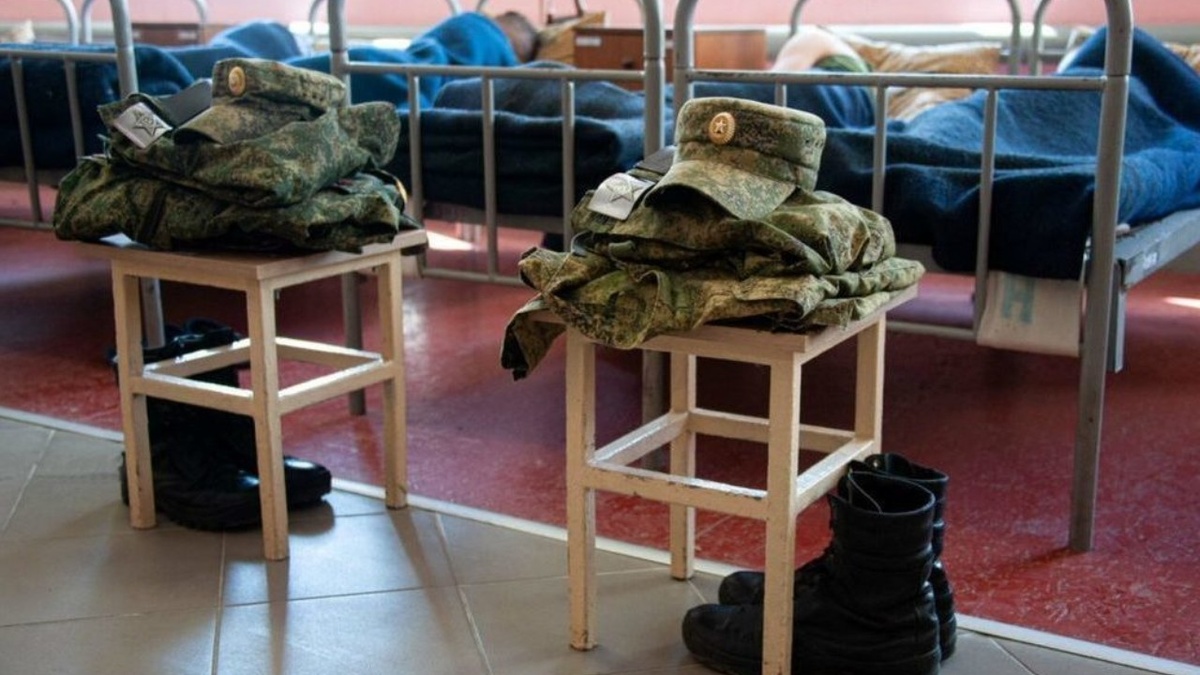 Так укладывают форму в армии Фото взято из открытых источников: https://yandex.ru/images/