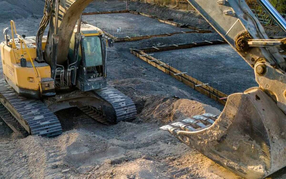    Подрядчик Красного моста благоустроит территорию Судбищенской битвы в Орле Изображение: loon.site