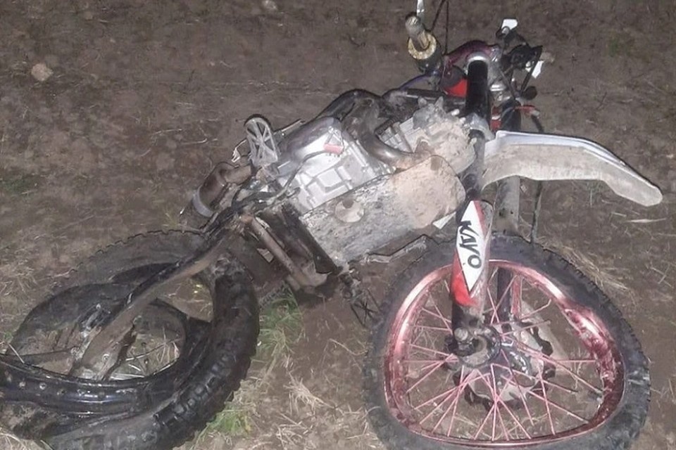    Два питбайка и квадроцикл, которыми управляли подростки, столкнулись с иномаркой 27 октября. Никто из парней не выжил. Фото: пресс-служба МВД по РК