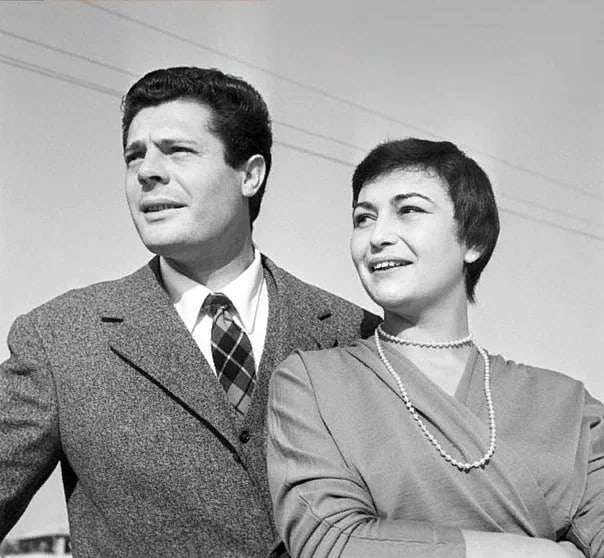 Марчелло Мастроянни и Флора Карабелла 