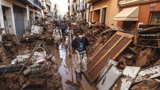    Число погибших из-за сильных ливней и наводнений в Испании возросло до 223 человек Андрей Бурков
