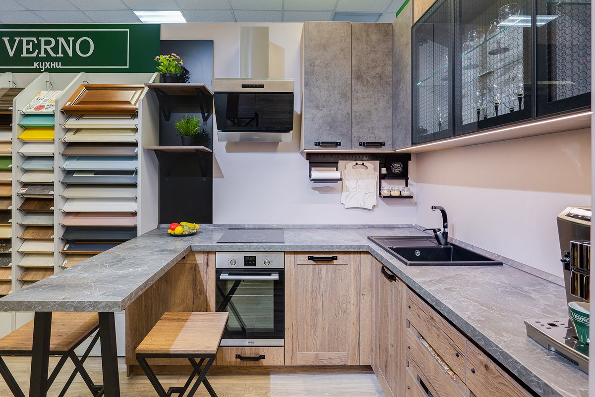 Салон VERNO в ТЦ "Мебельград"