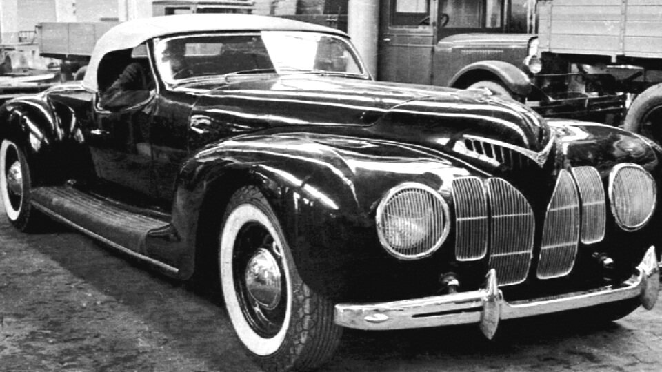 Первый гиперкар СССР... с 7 ноября можно рассмотреть на ВДНХ в Москве