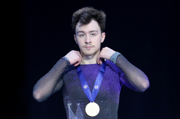    Дмитрий Алиев с золотой медалью чемпионата Европы-2020.Дарья Исаева