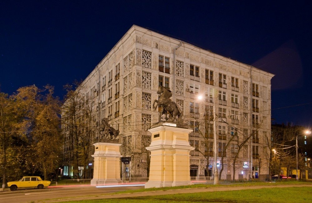 Ажурный дом, он же дом Бурова, в Москве