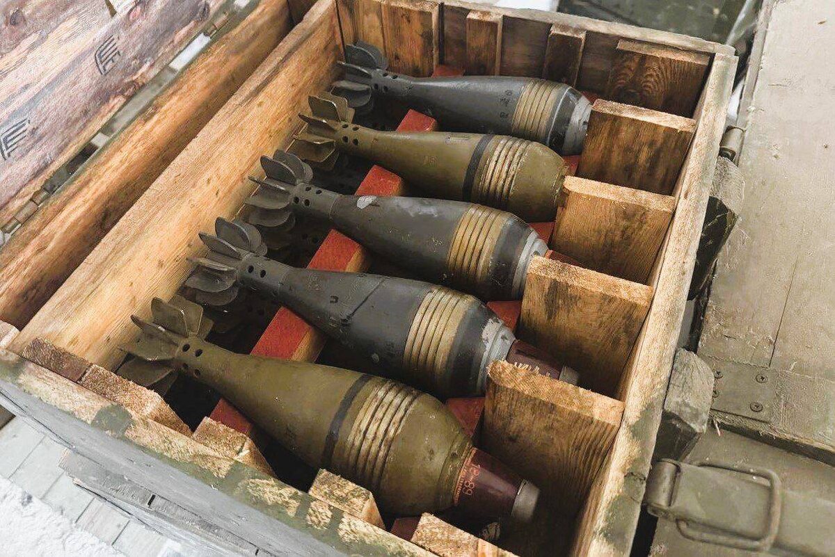 В ДНР росгвардейцы и сотрудники военной контрразведки изъяли крупный арсенал с ракетами для ПВО и боеприпасами ВСУ, источник – Телеграм-канал Росгвардия