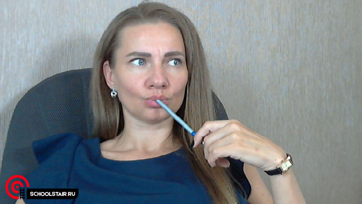 На фото автор Дзен-канала, Ирина Князева, карьерный консультант №1 по мнению ведущего отраслевого сервиса HRTIME.