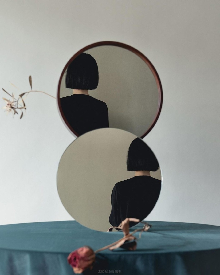 автопортреты от Цзыцянь Лю