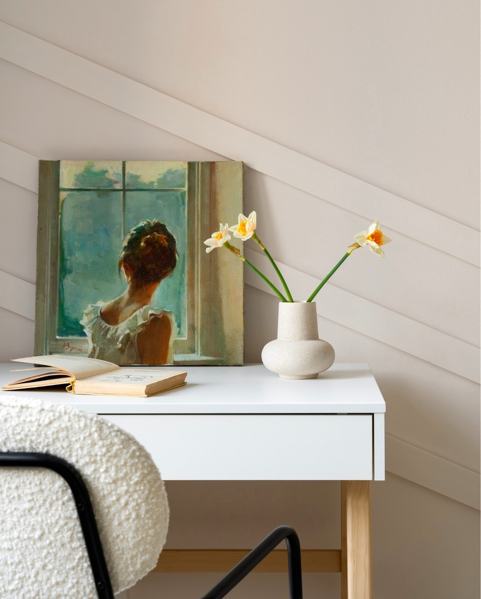 Примеры удачно оформленных интерьеров. 
Декоратор - Наталья Орешкова 
Используются картина Надежды Воронцовой