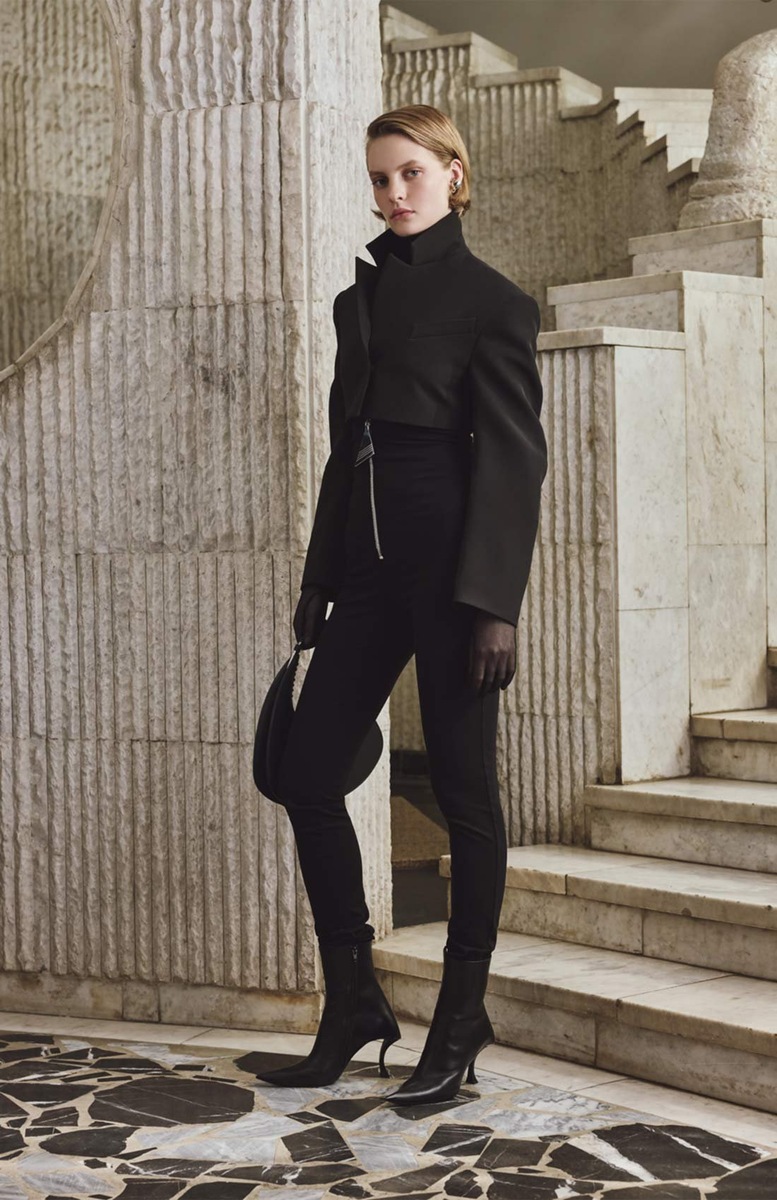 Источник: https://www.tsum.ru