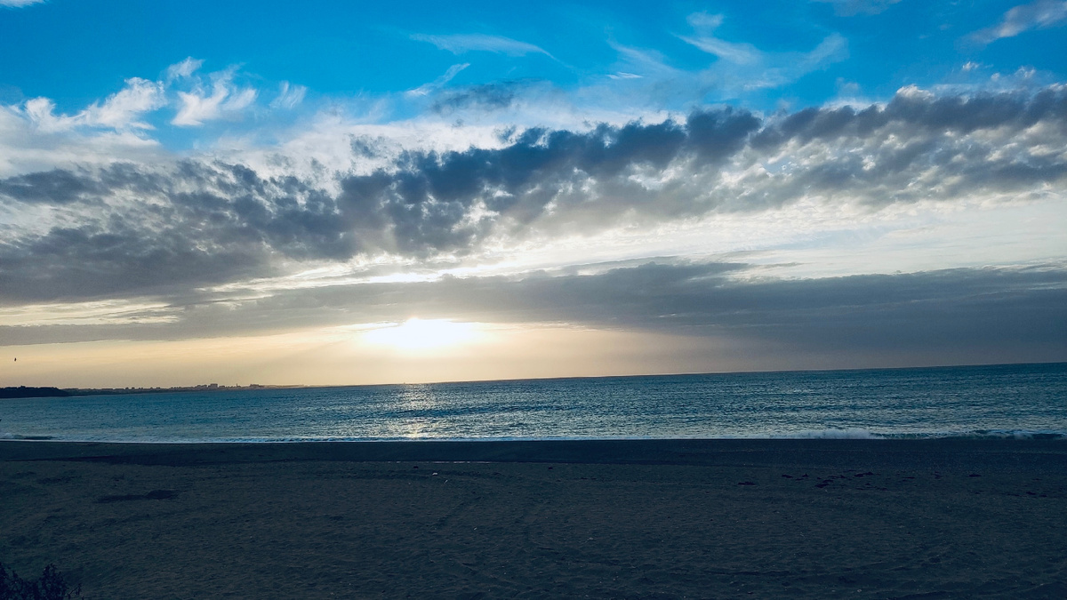 Фото мое. Дорогие читатели ! Гороскоп пишу сама. Стараюсь быть полезной. Ставьте лайки и подписку. 💫 Гороскоп краткий, обобщающий, самое важное в общем и целом. 😊 Поддержать автора СБЕР:2202 2080 3176 2447