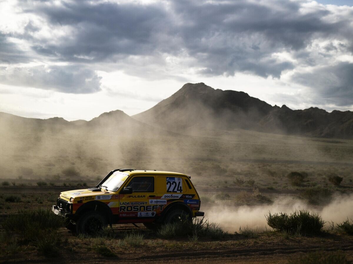    Lada Niva© РИА Новости . Владимир Астапкович
