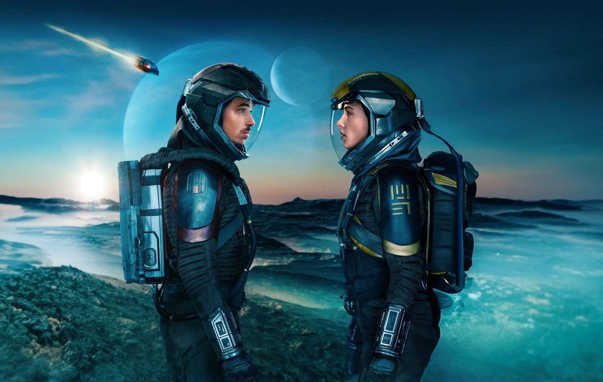 Постер к фильму "Долгий путь"(2024).