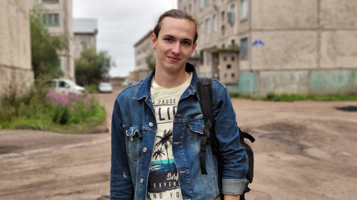 Мой друг Кирилл, в 2024 году он переехал в Армению