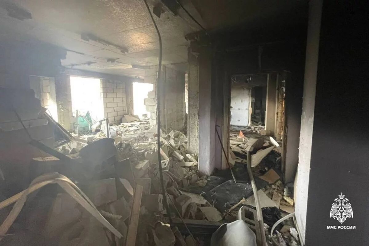    Пожар после взрыва газа в жилом доме Пятигорска полностью ликвидировали