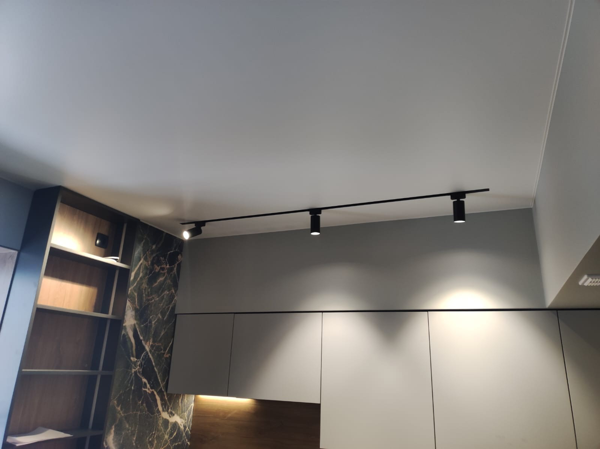 Напишите или позвоните нам и получите консультацию менеджера.
ЗАМЕР БЕСПЛАТНЫЙ! 
 
avalanche_potolki@mail.ru 
 
+7 (937) 999-14-74 
+7 (927) 891-92-67 
г. Тольятти, Офицерская, 24