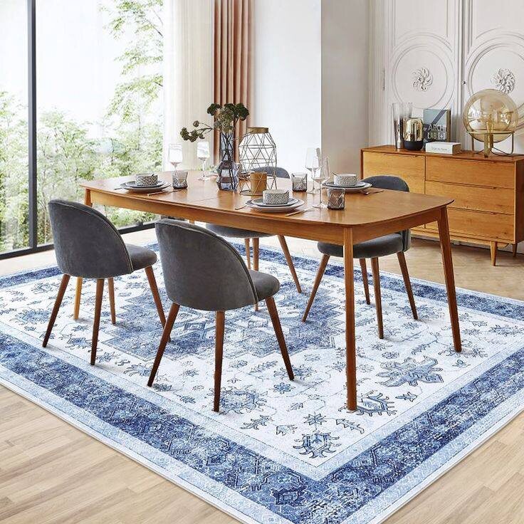 РЕШЕНИЕ: ковер на +- 60–80 см шире мебели