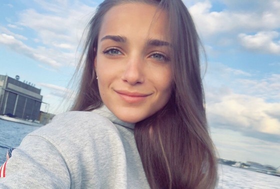    Александра Семенова