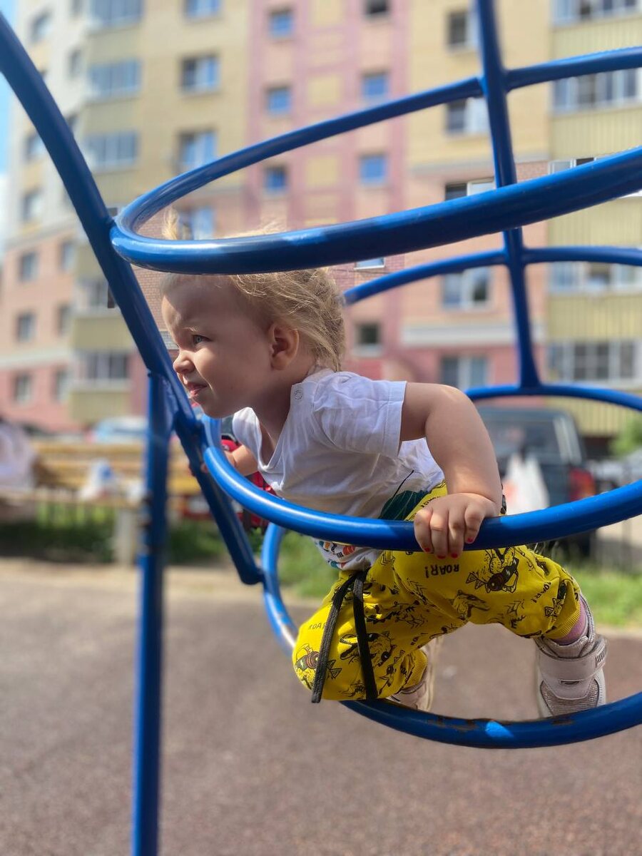 С детским любопытством смотрю на новый для меня КЦ