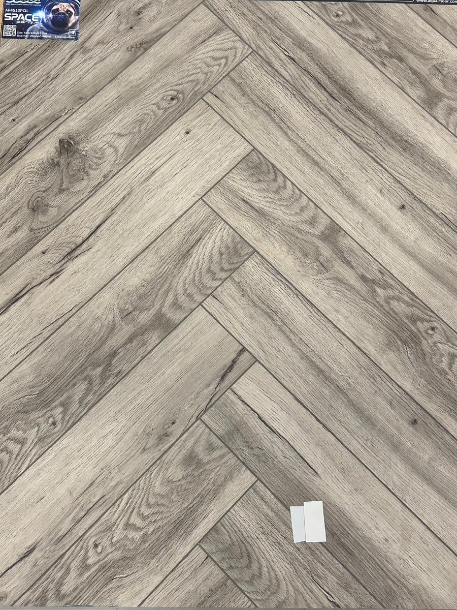 Наш красавчик пол в ожидании укладки 