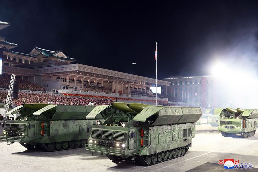 KN-23 на гусеничном шасси