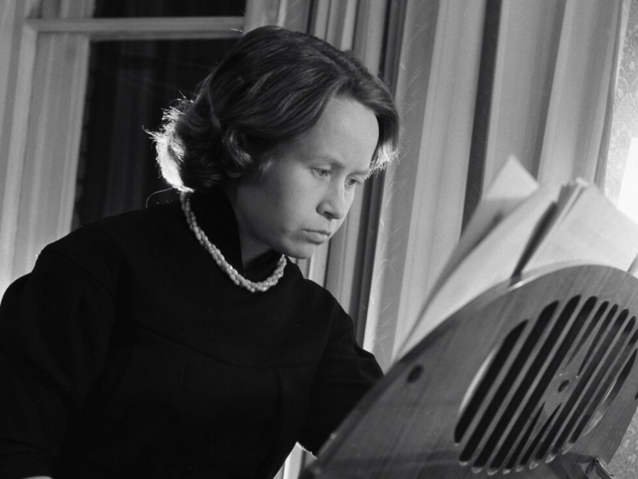 Композитор Александра Пахмутова, 1960 год. Фото: РИА Новости