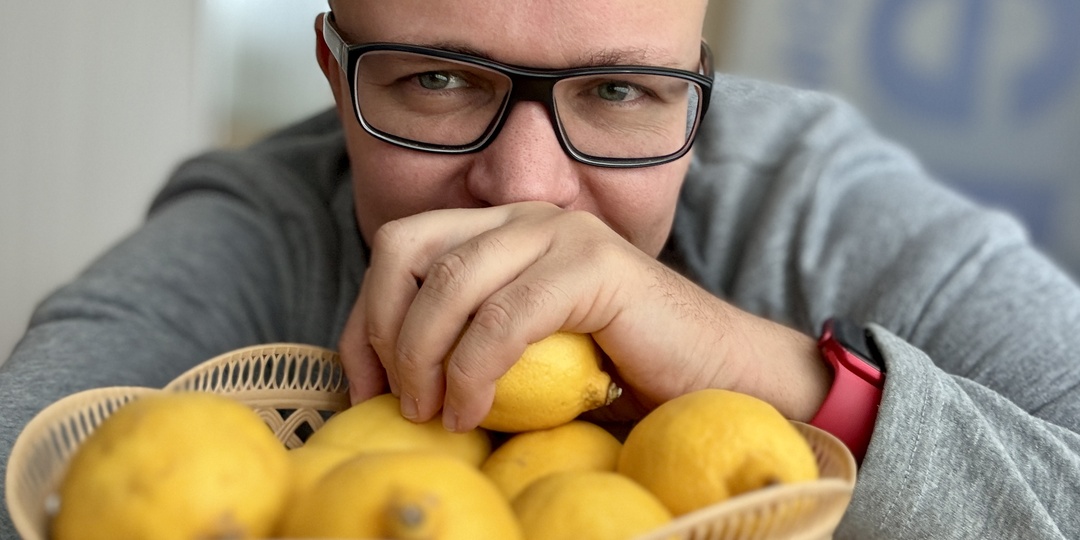 Психолог Станислав Самбурский рассказал, почему люди не помнят детство