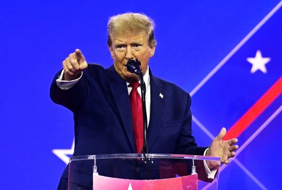    Дональд Трамп