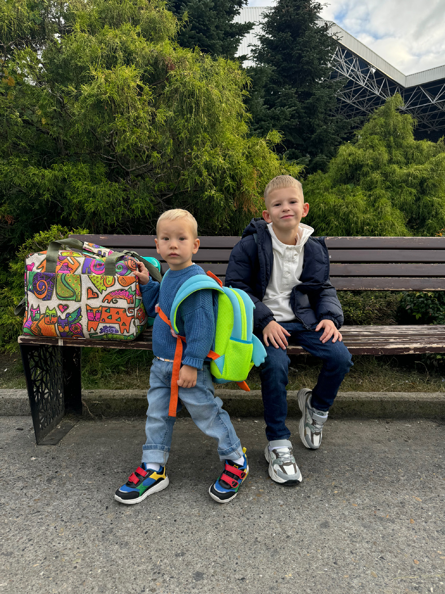 Это мы только прилетели в Сочи