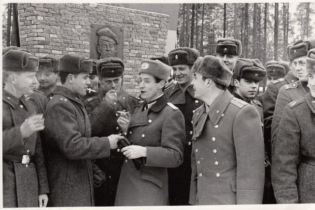 русише цигаретен!