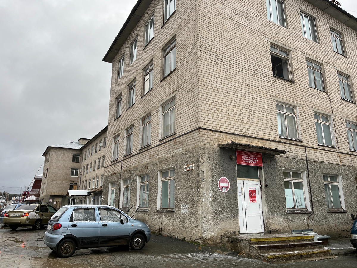 Взрослая поликлиника северной части города  временно переедет в здание старого роддома 
и разместится на третьем и четвёртом этажах