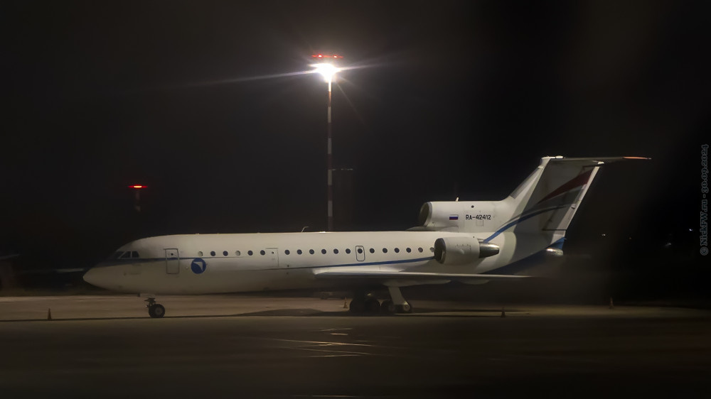 2. Яковлев Як-42Д — Бортовой №: RA-42412 © NickFW.ru — 30.09.2024г.