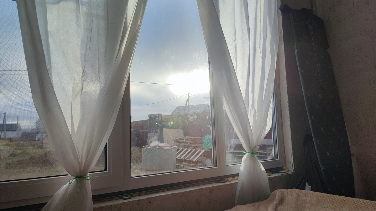 Хотела сфотографировать сегодняшнее яркое солнце